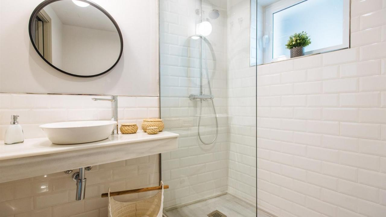 Rocio Suites Apartments Севиля Екстериор снимка