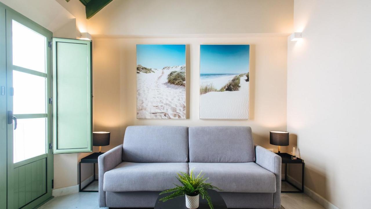 Rocio Suites Apartments Севиля Екстериор снимка