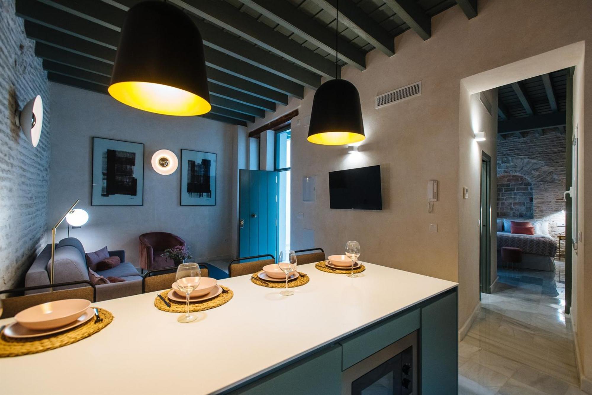 Rocio Suites Apartments Севиля Стая снимка
